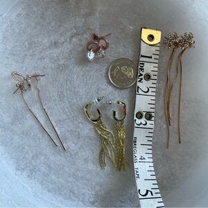 NWOT Elegant Mixed Metal Earrings Set